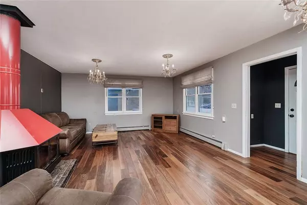 14 S Missouri AVE, Fromberg, MT 59029