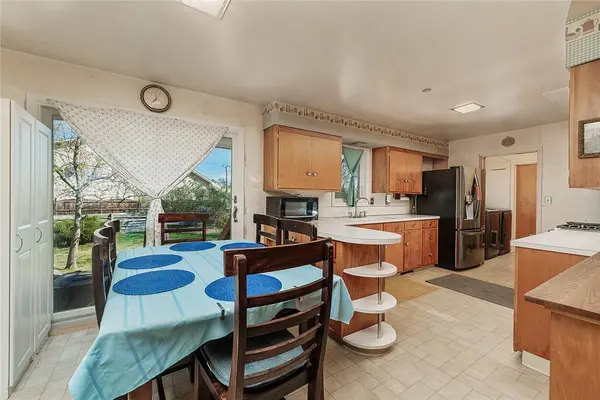 15 S Crestwood DR, Billings, MT 59102