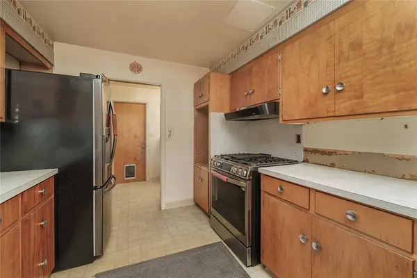 15 S Crestwood DR, Billings, MT 59102