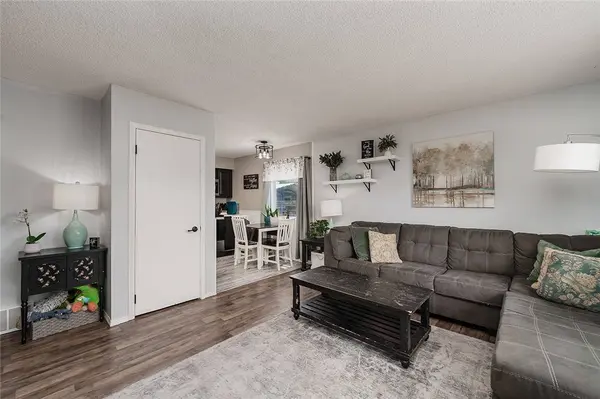 125 Nightingale DR, Billings, MT 59101