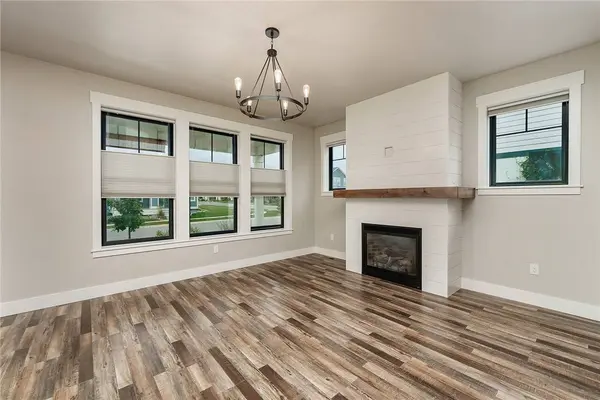 1827 Annas Garden LN, Billings, MT 59101