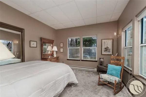 21 E Rosebud RD, Roscoe, MT 59071