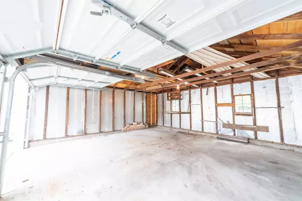 2661 Milwaukee Street, Madison, WI 53704