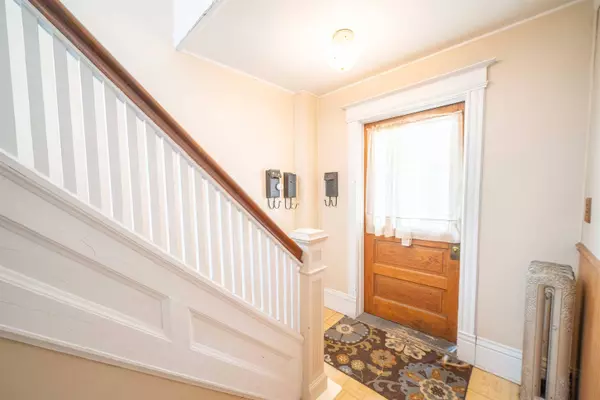 2661 Milwaukee Street, Madison, WI 53704