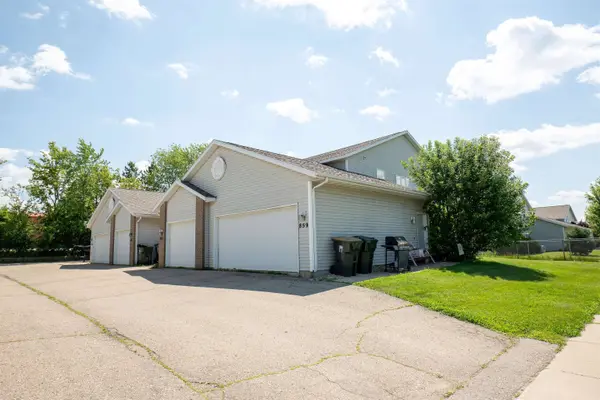 851 Saint Albert the Great Drive, Sun Prairie, WI 53590