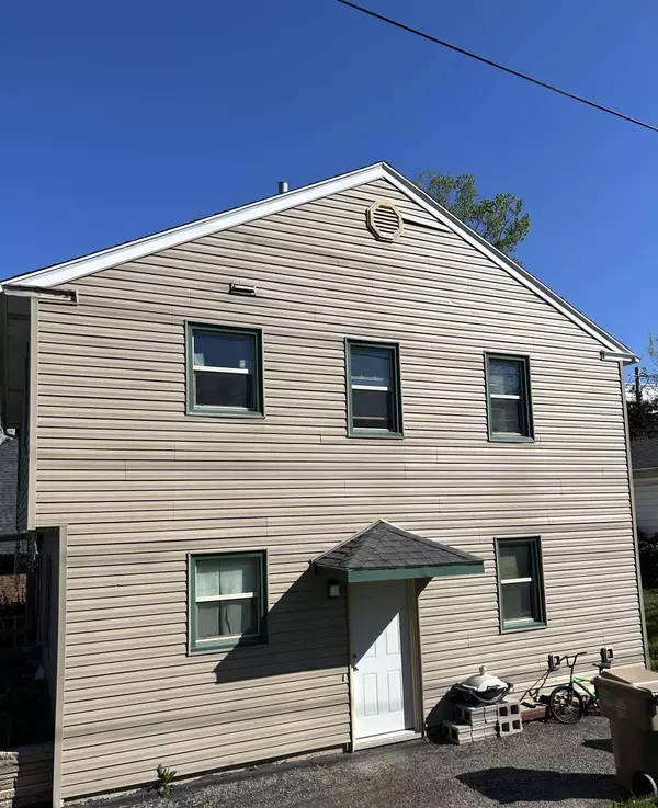 816 Melvin Court, Madison, WI 53704