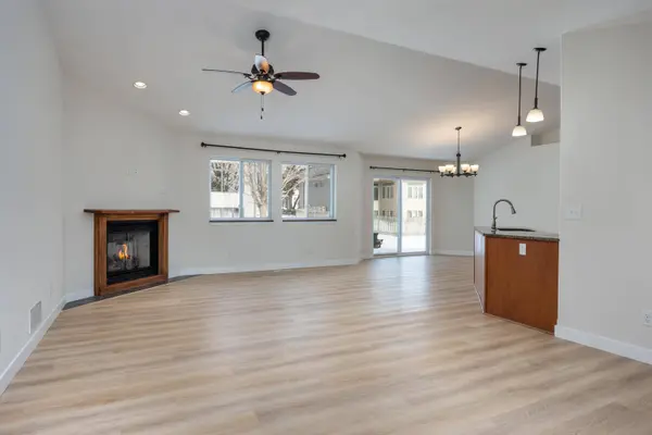 4433 Memorial Circle, Windsor, WI 53598