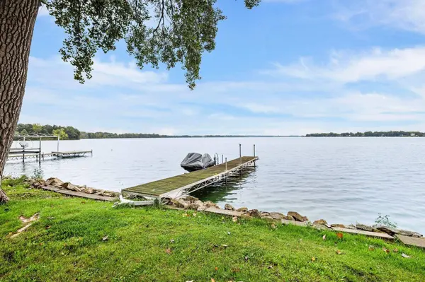 N9336 Idle Hour Drive, Randolph, WI 53956