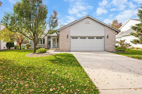 1122 Virdon Drive, Sun Prairie, WI 53590