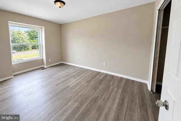 7 MADELEY CT, Sicklerville, NJ 08081