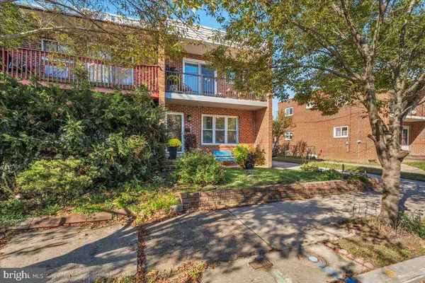 265 S 32ND ST, Camden, NJ 08105