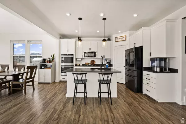 7940 N SEATTLE SLEW RD E #701, Eagle Mountain, UT 84005