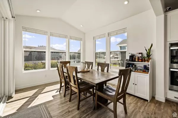 7940 N SEATTLE SLEW RD E #701, Eagle Mountain, UT 84005