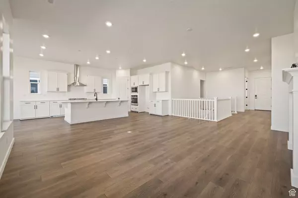 272 E POLARIS DR #111, Saratoga Springs, UT 84045