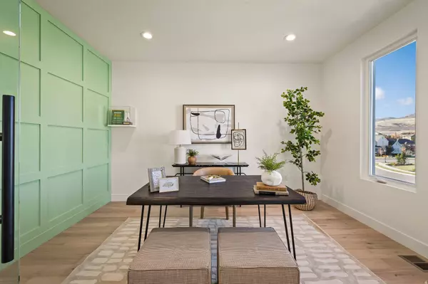 6447 W SUNRISE DR, Highland, UT 84003