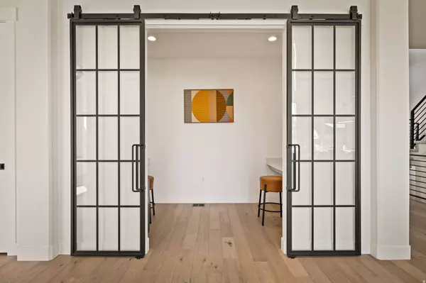 6447 W SUNRISE DR, Highland, UT 84003