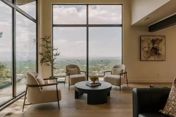 2244 S LAKELINE CIR, Salt Lake City, UT 84109