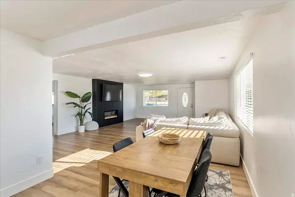 1977 N 1300 W, Pleasant Grove, UT 84062