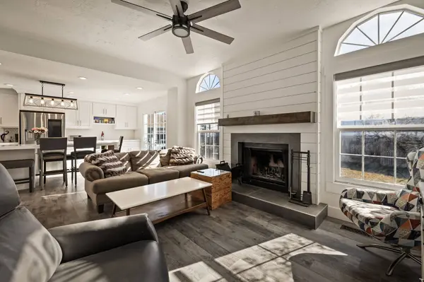 3103 W MEADOW GREEN WAY S, West Jordan, UT 84088