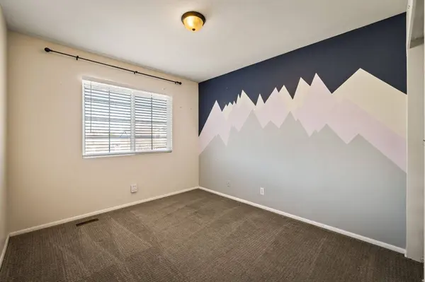 3103 W MEADOW GREEN WAY S, West Jordan, UT 84088