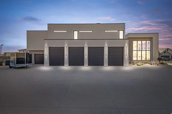 3147 S MESA VERDE CIR, Hurricane, UT 84737