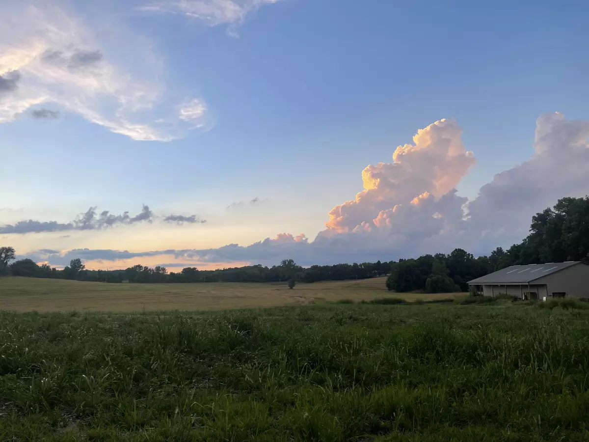 Defiance, MO 63341-3003,151 Matson Hill Rd