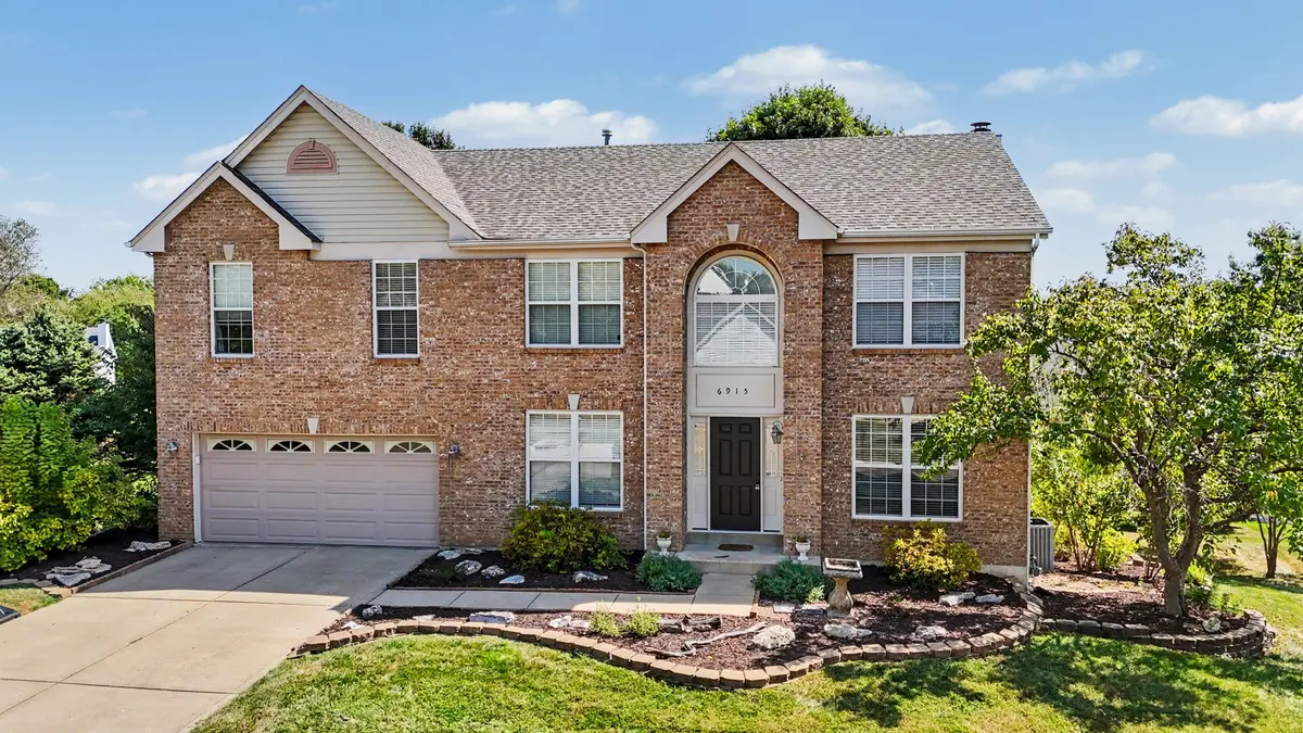 6915 Fieldstone Farms Dr, O'fallon, MO 63368-8097
