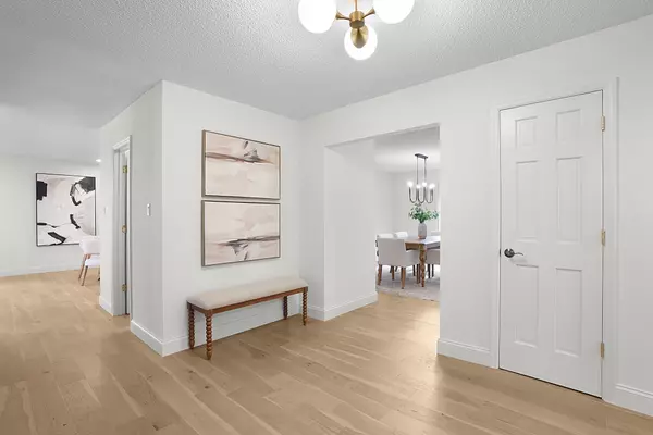 Ellisville, MO 63011-2057,342 Clayton Trails Dr