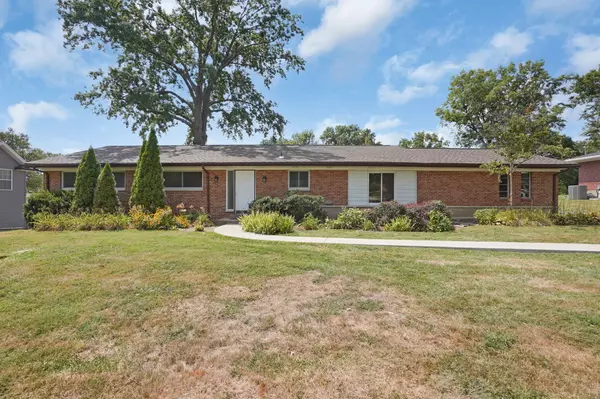 St Louis, MO 63141-7852,40 Country Fair Ln