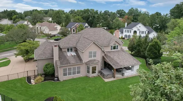 2167 Riding Trail Dr, Chesterfield, MO 63005-5401
