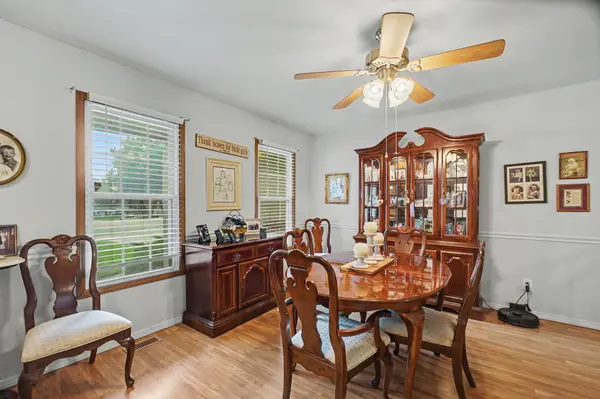 149 Hunters Rdg, St Charles, MO 63301-0425