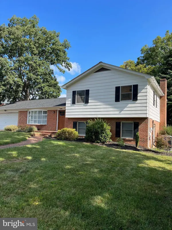 1104 MILROY CT, Winchester, VA 22601