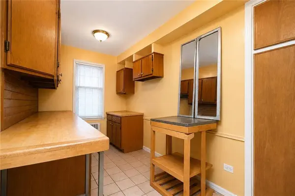 9040 Fort Hamilton Pkwy #1D, Brooklyn, NY 11209