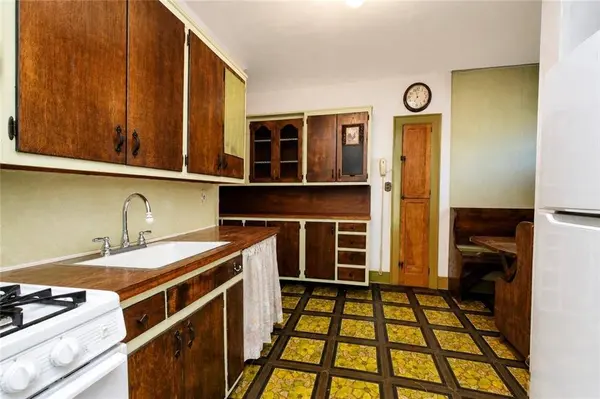1616 West 3 ST, Brooklyn, NY 11223