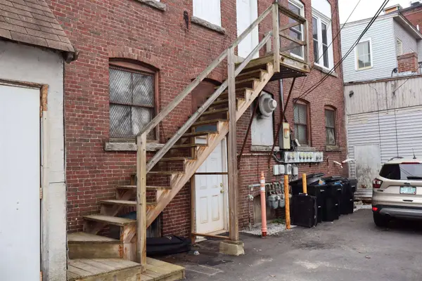 416 Central ST, Franklin, NH 03235