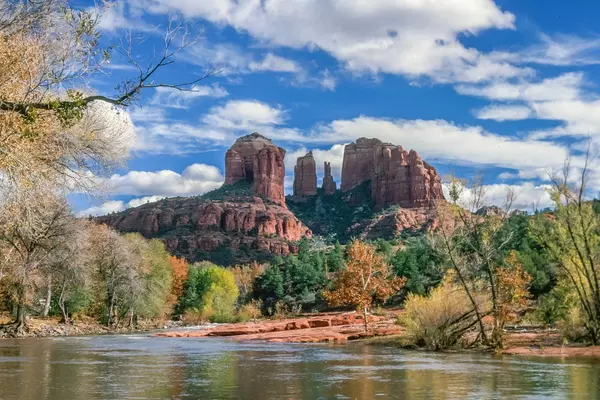 Is Fall a Good Time to Sell Your Home in the Valley?