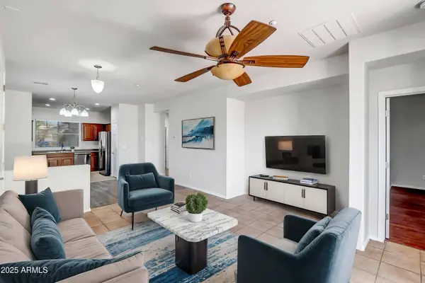 1623 W OWENS Way, Anthem, AZ 85086