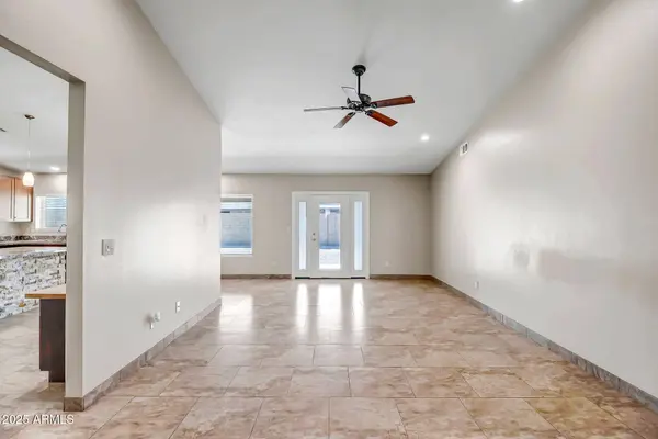 11231 N 77TH Drive, Peoria, AZ 85345