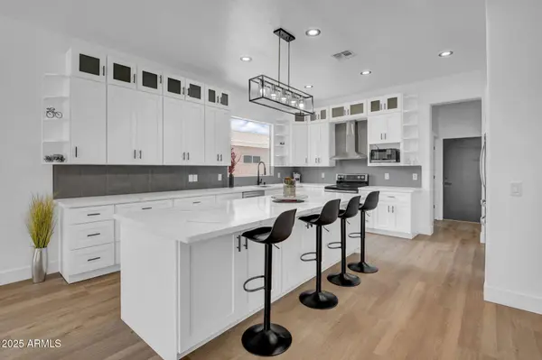 5209 E SIERRA SUNSET Trail, Cave Creek, AZ 85331