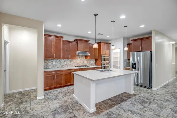 43416 N HUDSON Trail, New River, AZ 85087