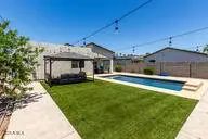 1005 E WELDON Avenue, Phoenix, AZ 85014