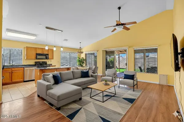 15792 N NAEGEL Drive, Surprise, AZ 85374