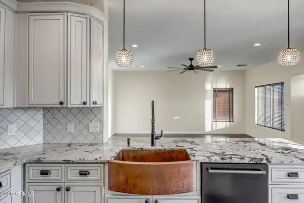 9569 W REDBIRD Road, Peoria, AZ 85383