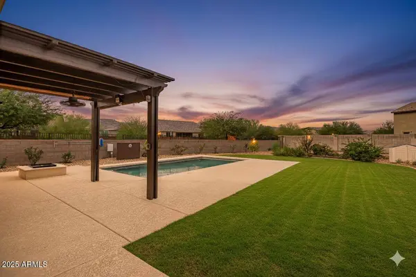 18812 W MESCAL Street, Surprise, AZ 85388