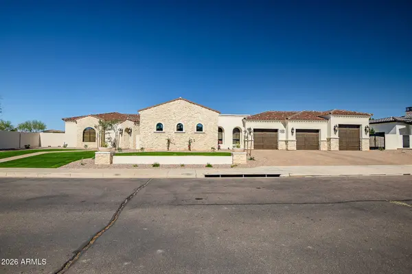 7436 W CALAVAR Road, Peoria, AZ 85381