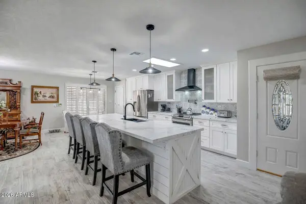 18414 N 104TH Avenue, Sun City, AZ 85373