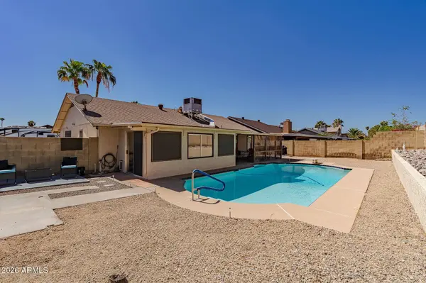 7940 W WILLOW Avenue, Peoria, AZ 85381