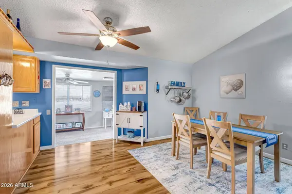 7940 W WILLOW Avenue, Peoria, AZ 85381
