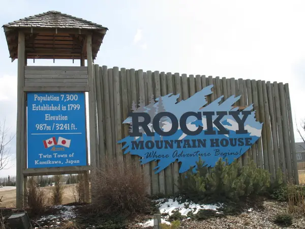 Living in Rocky Mountain House Alberta: What Buyers Need to Know Before Moving