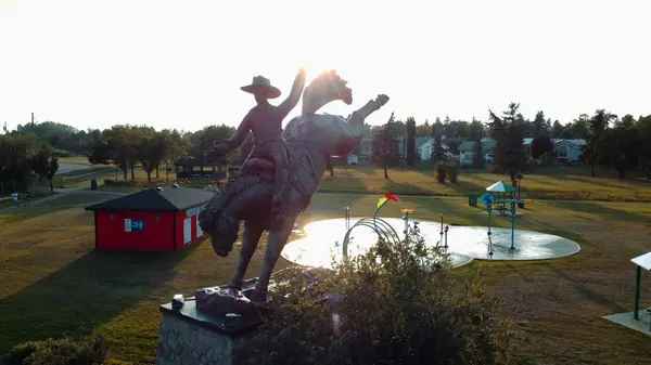 Living in Ponoka Alberta: What Buyers Need to Know Before Moving,Coldwell Banker OnTrack Realty